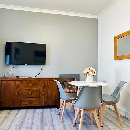2B Apartment Near Glasgow Sec, Ovo Hydro & City Centre Bagian luar foto
